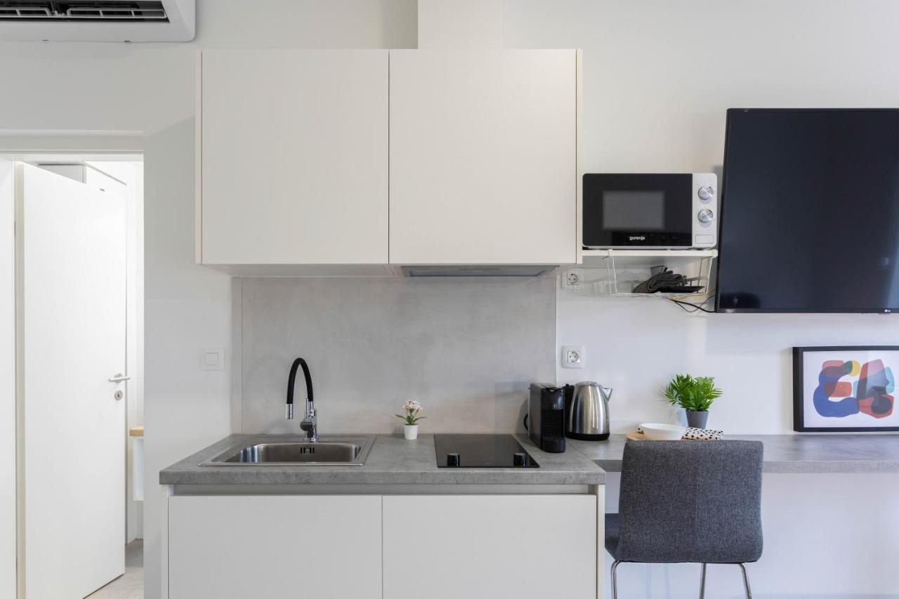 Apartment Bright And Modern In Center