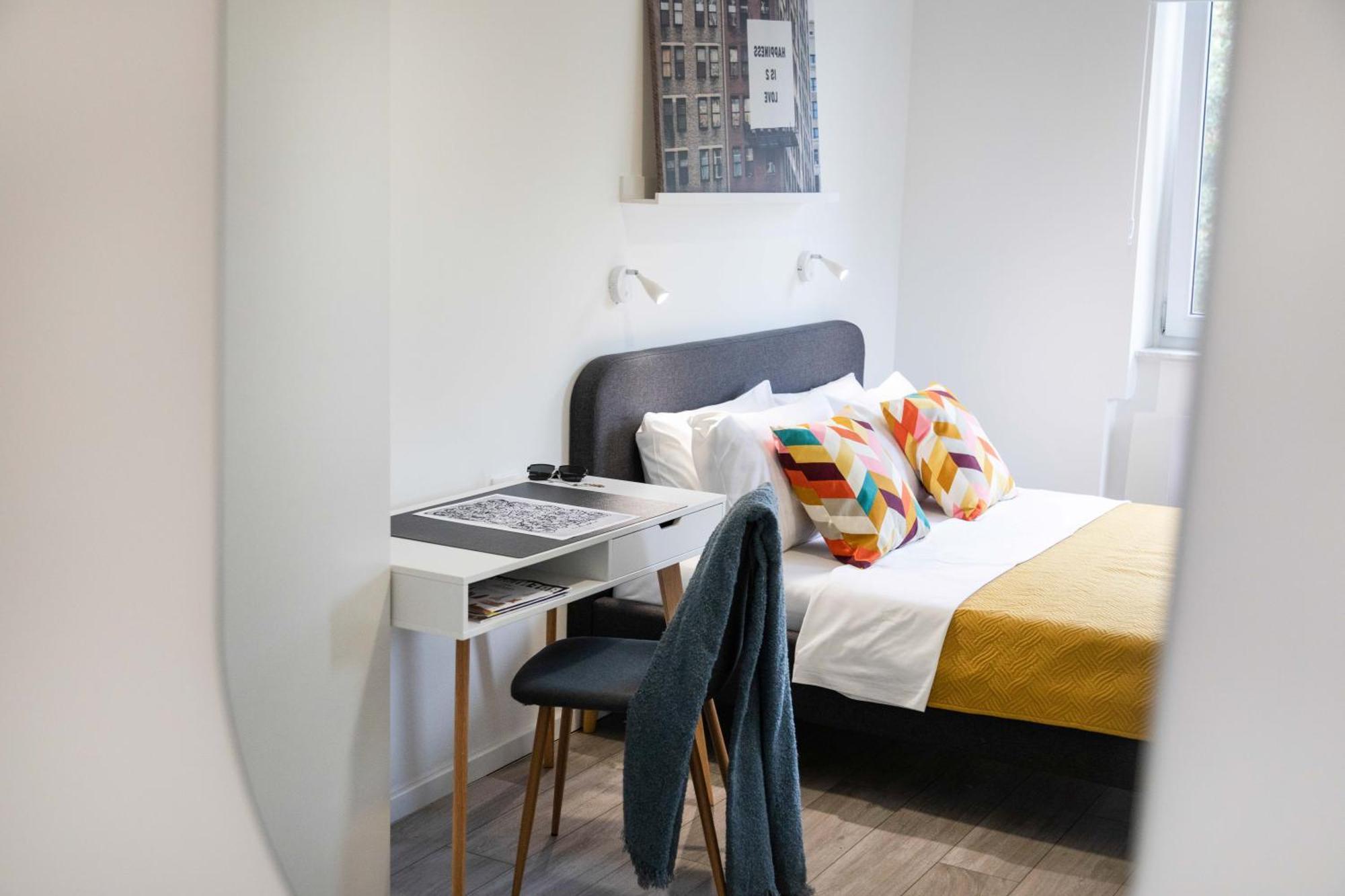Apartment Bright And Modern In Center